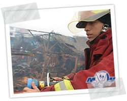 César Soplin, bombero voluntario